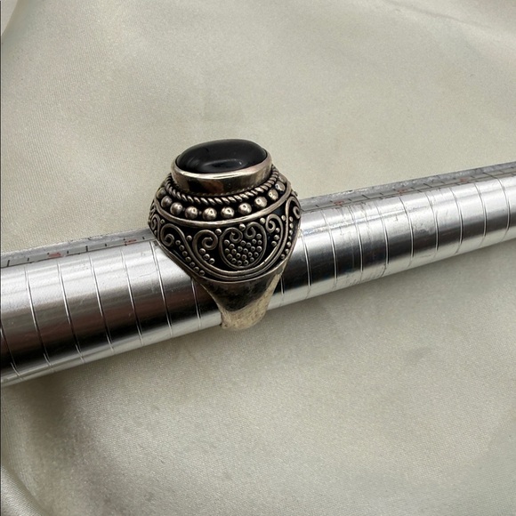 Black Onxy Balinese ring stamped weight 50.93 G - Picture 6 of 7